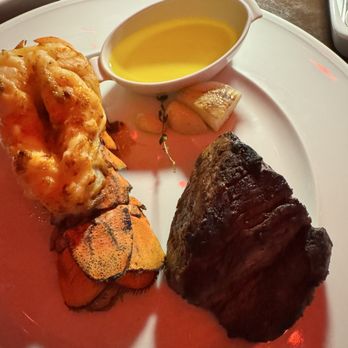 One Steakhouse - Surf and turf - Steakhouses Near Me - Las Vegas, Nevada One Steakhouse - Surf and turf - Steakhouses Near Me - Las Vegas, Nevada