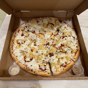 Amina Pizzeria - Halal Hawaiian pizza - Pizza Near Me - Honolulu, Hawaii Amina Pizzeria - Halal Hawaiian pizza - Pizza Near Me - Honolulu, Hawaii