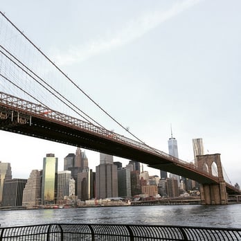 Brooklyn Bridge Park - Brooklyn Bridge & skyline. - Parks Near Me - Brooklyn, New York