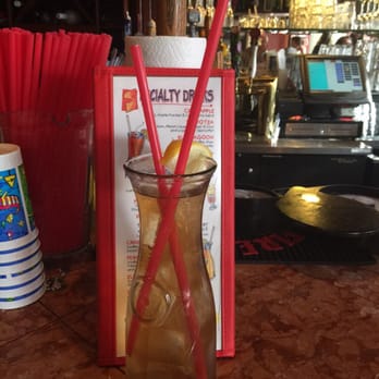 The Crab Pot - Their version of Long Island. Delicious and only 10$!!! - Seafood Near Me - Seattle, Washington The Crab Pot - Their version of Long Island. Delicious and only 10$!!! - Seafood Near Me - Seattle, Washington