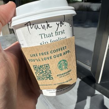 Starbucks - Coffee & Tea Near Me - Virginia Beach, Virginia