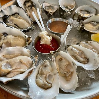 Fishwives - Chefs choice dozen oysters - Seafood Near Me - Pasadena, California Fishwives - Chefs choice dozen oysters - Seafood Near Me - Pasadena, California