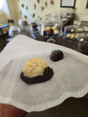 Truffles&More by null