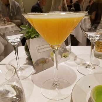 Kitchen W8 - Passion Fruit Martini - French Near Me - London, XGL