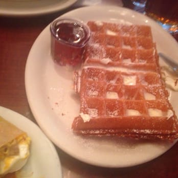 Russell's - Belgium waffle - American Near Me - Pasadena, California