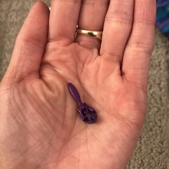 Ha Lua Dao - Broken zipper that they purposedly did after they screamed at us - Sewing & Alterations Near Me - Westminster, California Ha Lua Dao - Broken zipper that they purposedly did after they screamed at us - Sewing & Alterations Near Me - Westminster, California