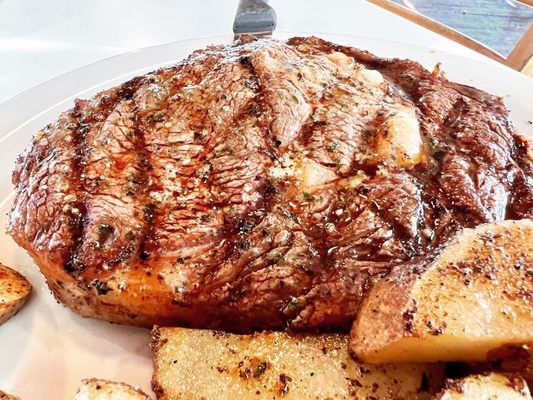 Roadhouse Bastrop by null