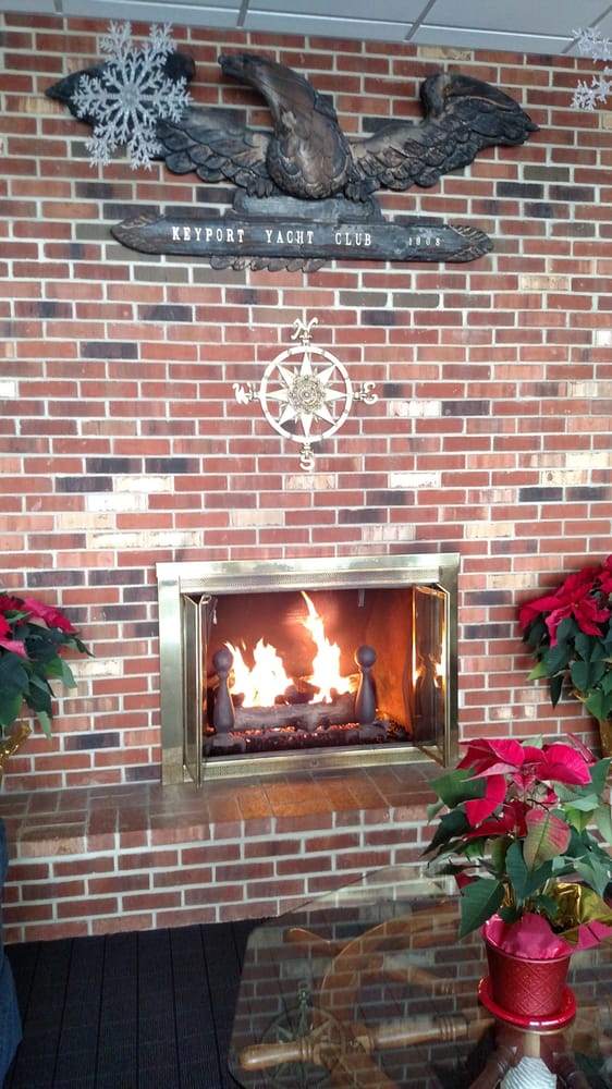 KEYPORT YACHT CLUB Updated August 2024 115 1st St, Keyport, New