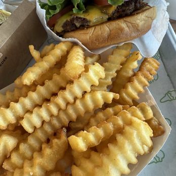 Shake Shack - Single Shack Burger w Fries - Hot Dogs Near Me - Zionsville, Indiana Shake Shack - Single Shack Burger w Fries - Hot Dogs Near Me - Zionsville, Indiana