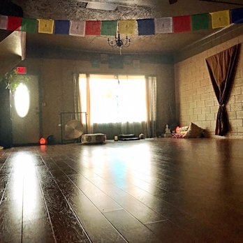 Chela Yoga - Yoga Near Me - Waterford Township, Michigan