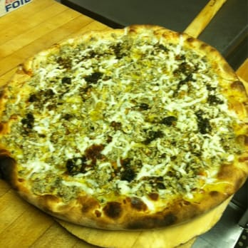 La Pizza - White clam pizza - Pizza Near Me - Roseland, New Jersey La Pizza - White clam pizza - Pizza Near Me - Roseland, New Jersey