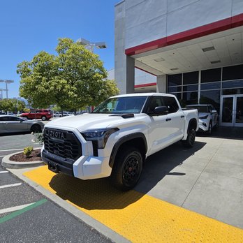 Frontier Toyota - My new TRD PRO DAVID HARUTYUNYAN SOLD ME - Car Dealers Near Me - Valencia, California Frontier Toyota - My new TRD PRO DAVID HARUTYUNYAN SOLD ME - Car Dealers Near Me - Valencia, California