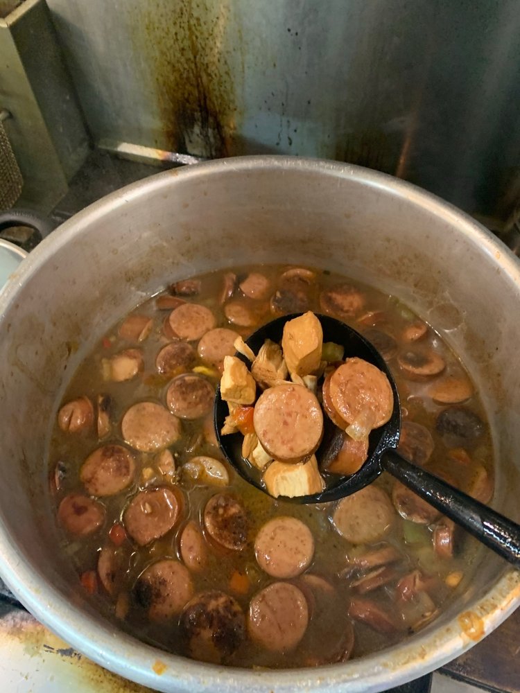 Big Puckett's General Store & Campground, Sparta Roadtrippers