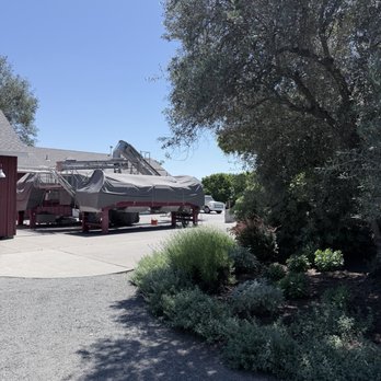 Frog's Leap Winery - Wineries Near Me - Rutherford, California