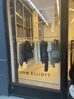 John Elliott by null