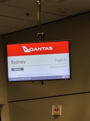 Qantas by null
