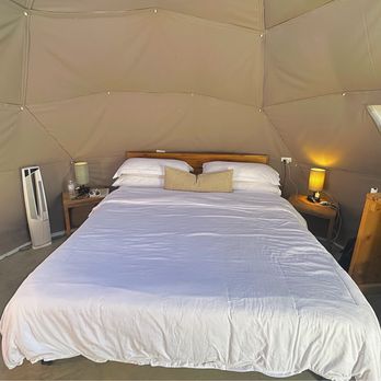 The Summit at Big Bend - The done bed - comfortable and roomy - Bed & Breakfast Near Me - Terlingua, Texas