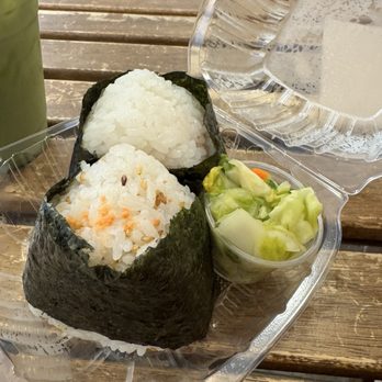 Lagu Cafe - Salmon and Mentai Mayo - Cafes Near Me - Irvine, California Lagu Cafe - Salmon and Mentai Mayo - Cafes Near Me - Irvine, California