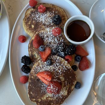 Emilia - Yummy Pancakes and Avocado Toast  Excellent ambience and service - Breakfast & Brunch Near Me - Los Angeles, California