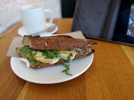 Contra Café by null