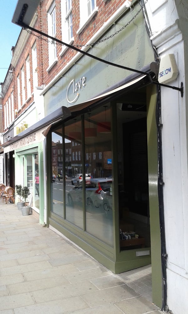 THE CLOVE Updated June 2024 15 Church Street, Reigate, Surrey, United Kingdom Indian