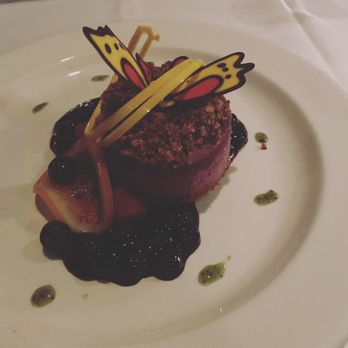 La Ronde Revolving Restaurant - Steakhouses Near Me - Edmonton, Alberta La Ronde Revolving Restaurant - Steakhouses Near Me - Edmonton, Alberta