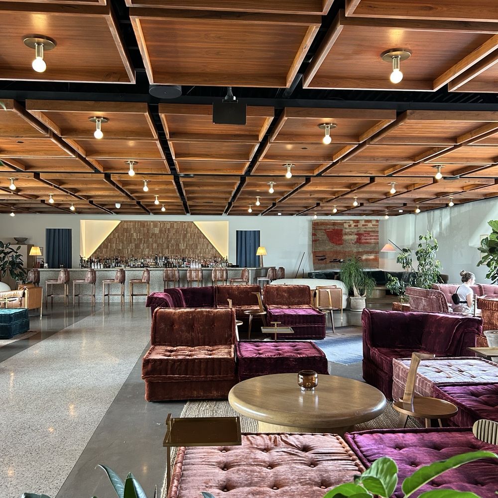 Dawn Cafe - Seating - Coffee & Tea Near Me - Nashville, Tennessee
