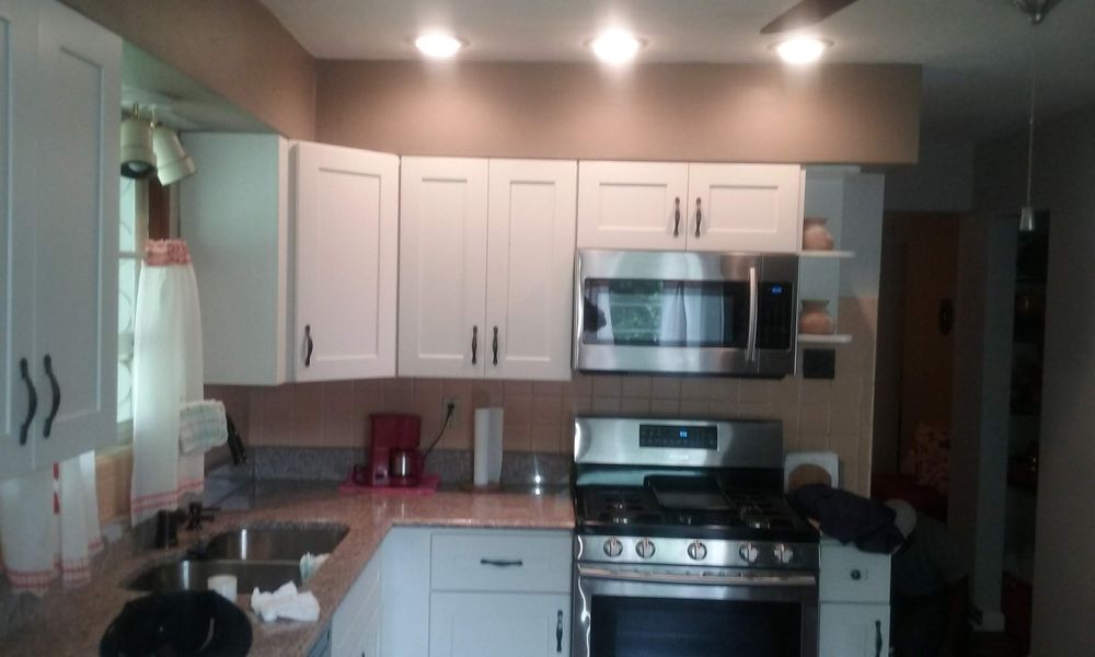 Slide of CD Holliman Constrution Group