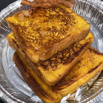 Supreme Diner - Challah French Toast w. Bacon - Diners Near Me - Queens, New York Supreme Diner - Challah French Toast w. Bacon - Diners Near Me - Queens, New York