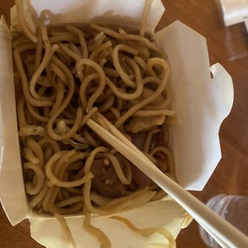 Dynasty - Combination meat chow mein - Chinese Near Me - Big Bear Lake, California
