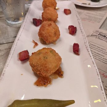 Dumbwaiter Restaurant - Southern Near Me - Mobile, Alabama