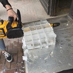 Suite 104 - That huge ice cube in your drink doesn't happen by accident. Savannah literally cuts it with power tools!