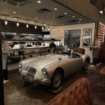 Town Hearth - Inside - American Near Me - Dallas, Texas