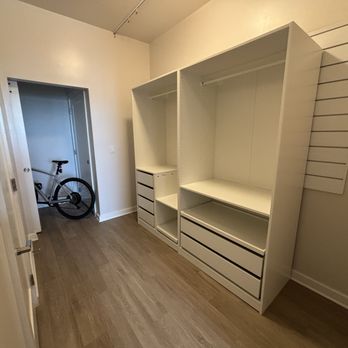 Lakeside Home Services - Closet assembly - Handyman Near Me - Huntersville, North Carolina Lakeside Home Services - Closet assembly - Handyman Near Me - Huntersville, North Carolina