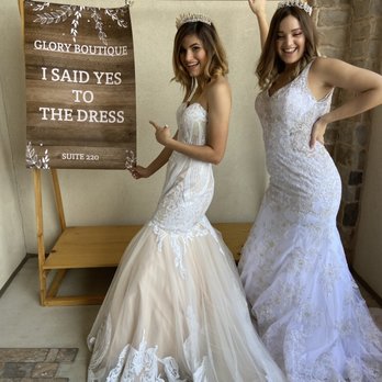 Glory Boutique - Ashey & Justin bridal - Accessories Near Me - Irving, Texas