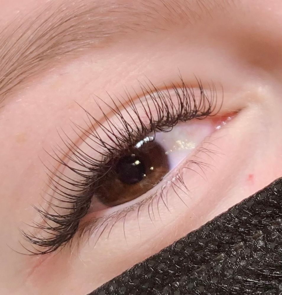 Kita’s Beauty Bar Logo