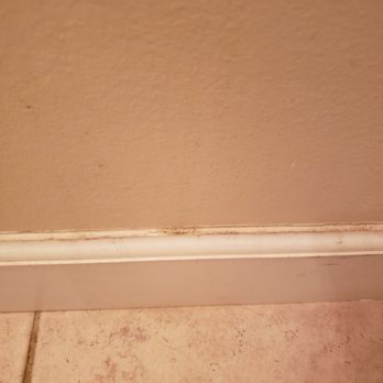 Mountain Laurel Chalets - Dirty, unfinished trim in bathroom. "Bella Vista" - Vacation Rentals Near Me - Gatlinburg, Tennessee Mountain Laurel Chalets - Dirty, unfinished trim in bathroom. "Bella Vista" - Vacation Rentals Near Me - Gatlinburg, Tennessee