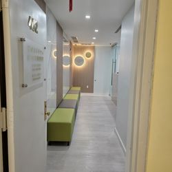 Nai Yan Lam, DDS - newly renovated, looks so nice inside. now that his daughter works there she probably made him update the office lol