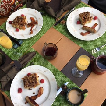 Lazy Bear Lodge Bed & Breakfast - Breakfast #1 - Bed & Breakfast Near Me - Vilas, North Carolina