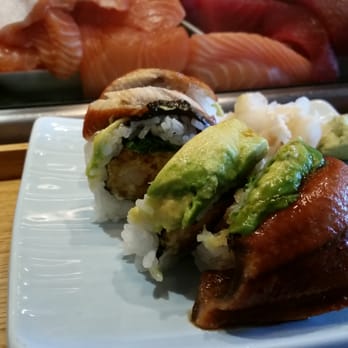 Sushi Tomi - Dragon roll - Sushi Bars Near Me - Mountain View, California Sushi Tomi - Dragon roll - Sushi Bars Near Me - Mountain View, California