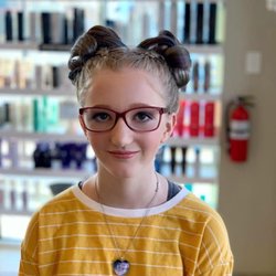 Style by Sydney, Makeup by Dru