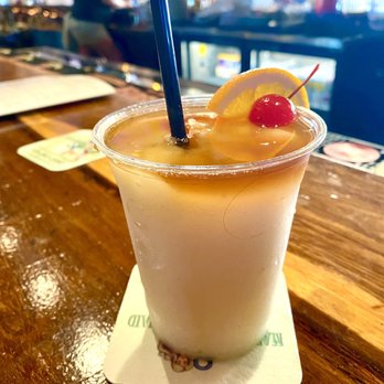 Island Fish - Banana Daiquiri with floater - Seafood Near Me - Marathon, Florida Island Fish - Banana Daiquiri with floater - Seafood Near Me - Marathon, Florida