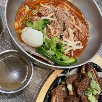 Dami - LA galbi and cold noodles combo - Korean Near Me - Carrollton, Texas