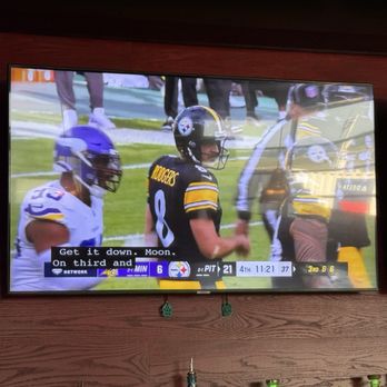 Chilis - Grateful to catch the Ireland game in Detroit!  PS. Steelers won! - Bars Near Me - Detroit, Michigan