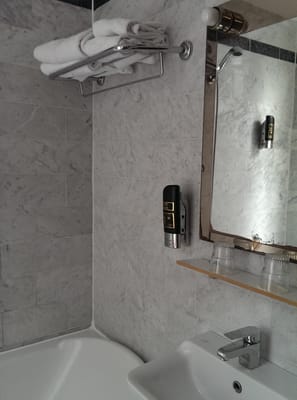 Hotel Atlanta by null