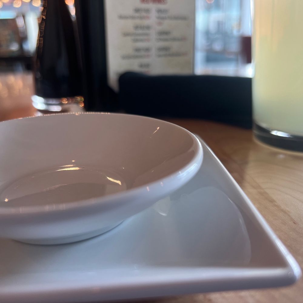 Just ordered some food menu looks good. Hoping for the best! I can eat! Just ordered some food menu looks good. Hoping for the best! I can eat!