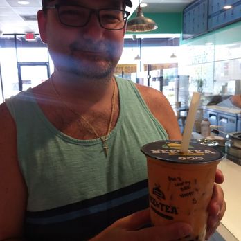 Bee & Tea - Porky with his drink - Bubble Tea Near Me - Montclair, California