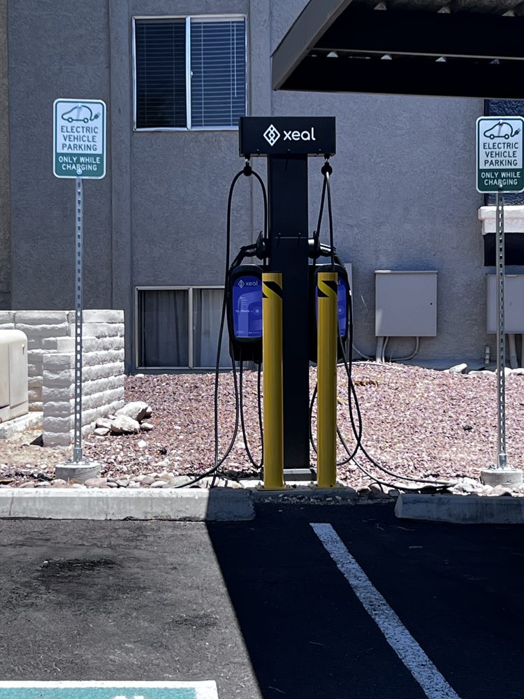 Hilands Apartments - property management company in Tucson, AZ