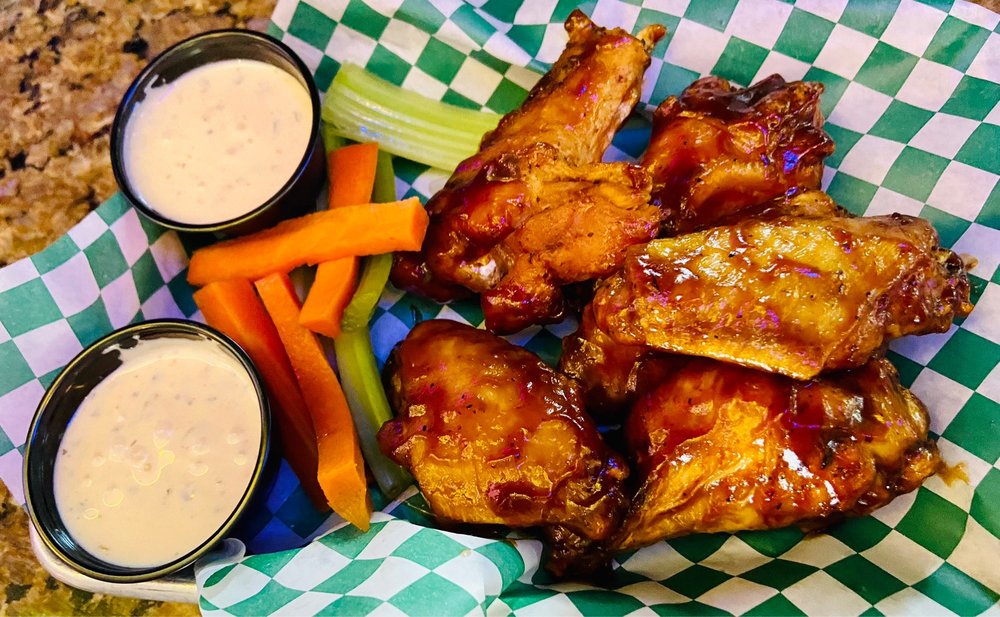 R&J’s Bar And Grill