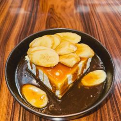 SR Prime Steakhouse - Bananas Foster Cheescake